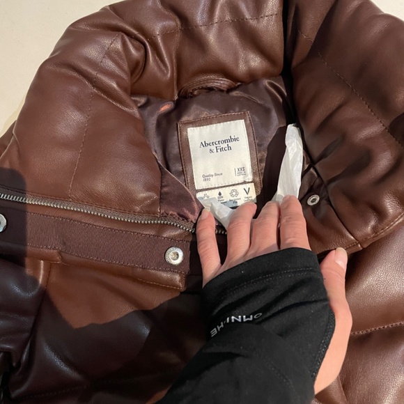 Dark Brown Abercrombie Vegan Leather Jacket Women - Picture 6 of 7